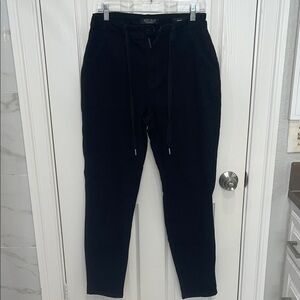 Judy Blue women’s Black Joggers size 11/30